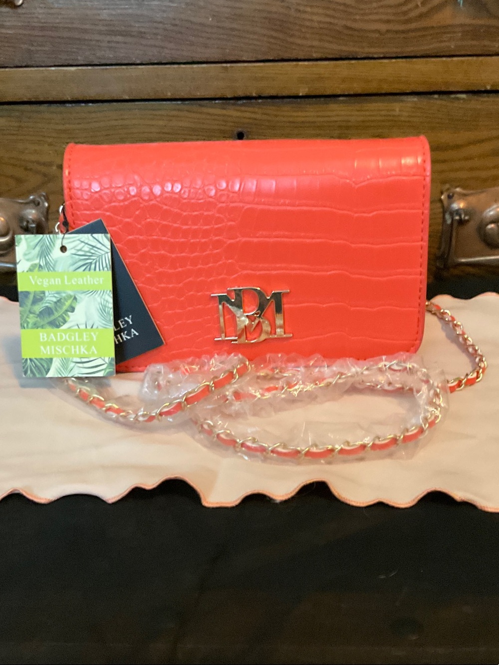 NWT Badgley Mischka Coral Croc-Embossed Vegan Crossbody with Gold Hardware